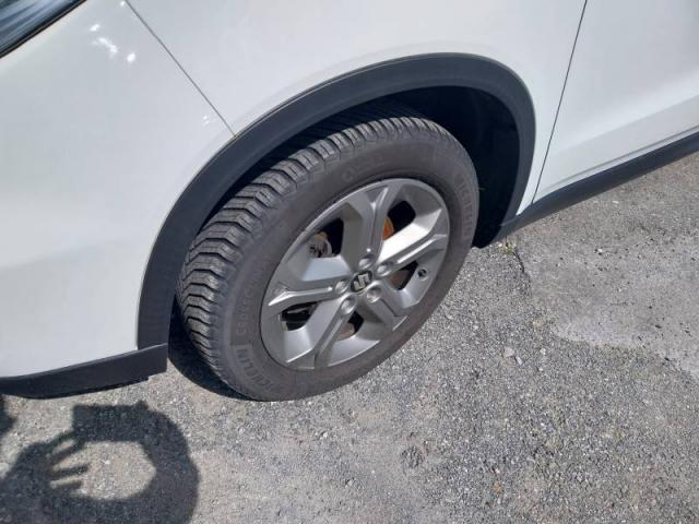 Suzuki Vitara image 9