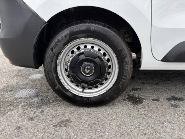 Renault Express image 6