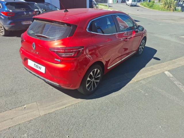 Renault Clio image 2