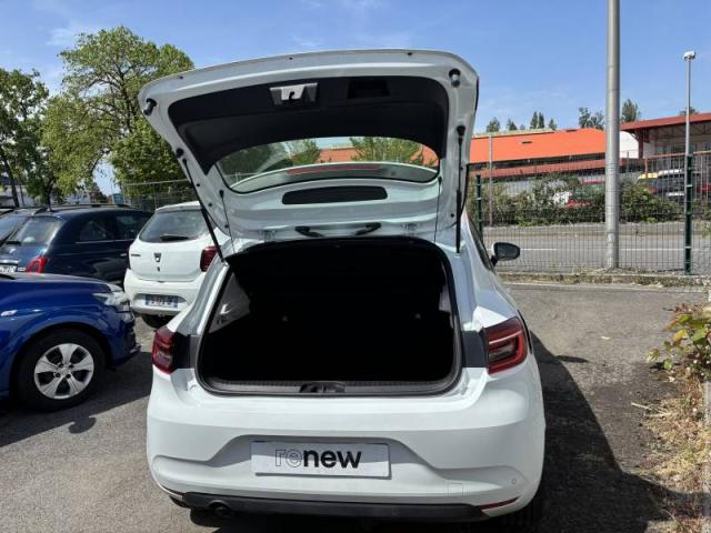 Renault Clio image 2