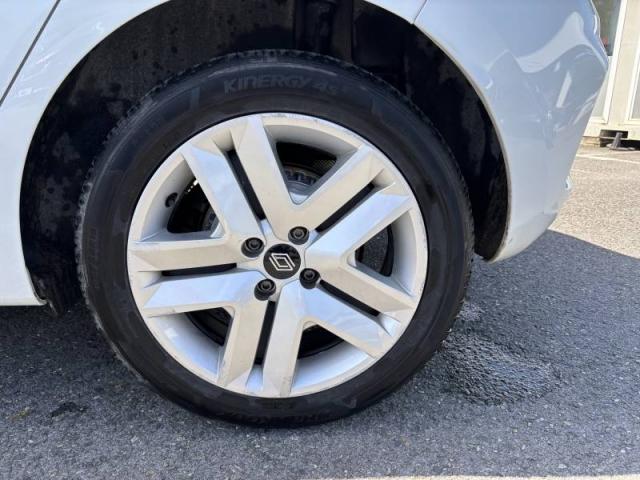 Renault Clio image 9