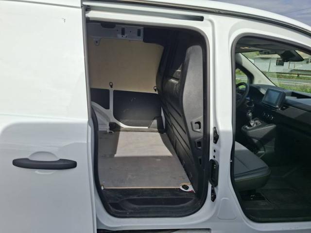 Renault Kangoo Van image 5