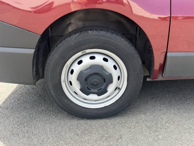 Renault Trafic image 3