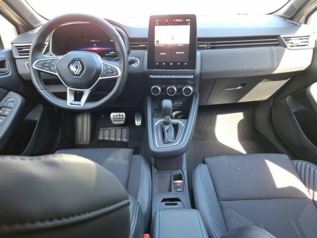 Renault Clio image 9