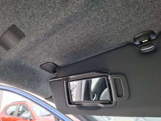 Renault Captur image 6