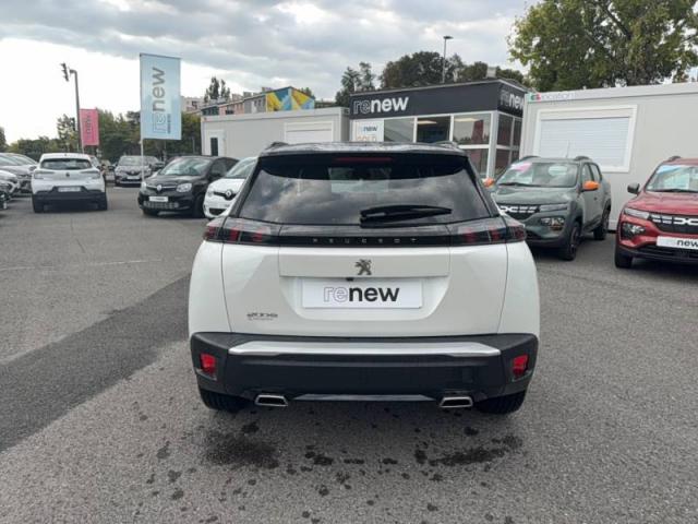 Peugeot 2008 image 1