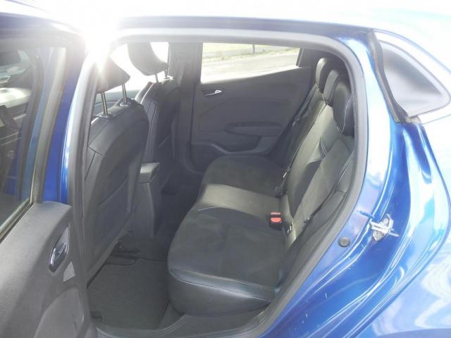 Renault Clio image 2