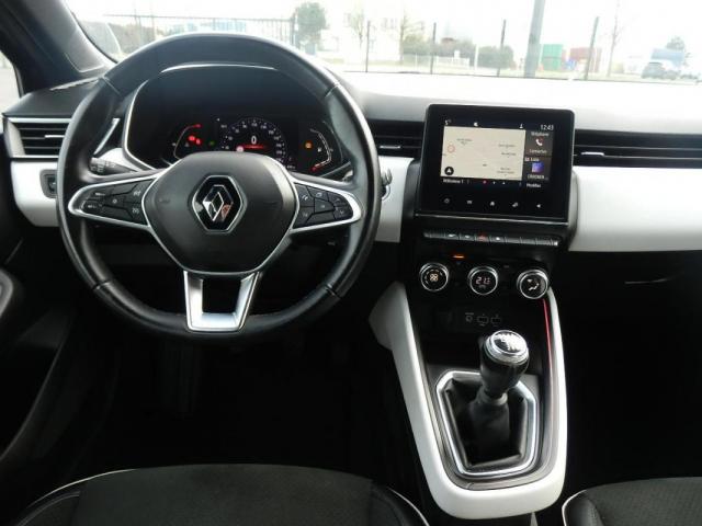 Renault Clio image 6
