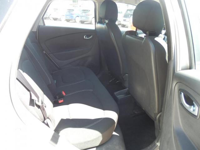 Renault Captur image 3