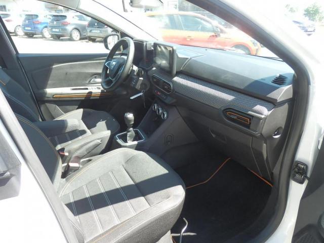 Dacia Sandero image 3