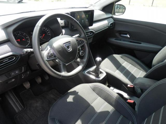 Dacia Sandero Iii image 2