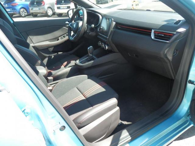 Renault Clio image 2