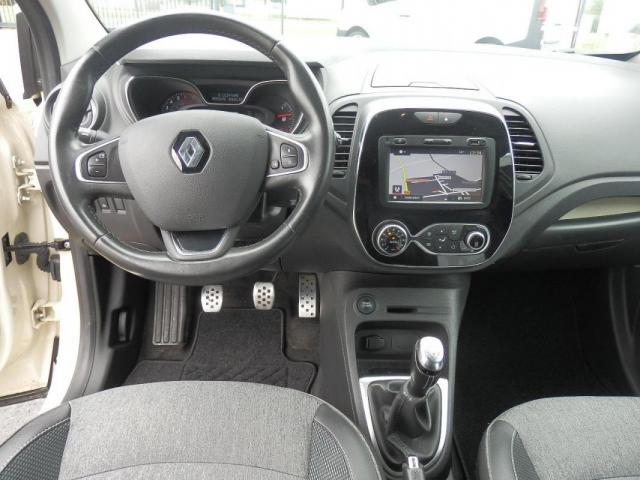 Renault Captur image 1