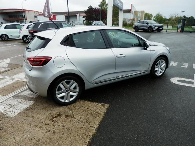 Renault Clio image 8