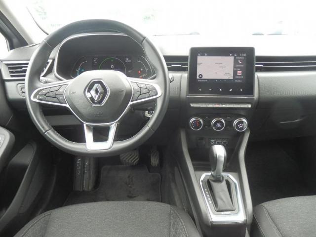 Renault Clio image 2