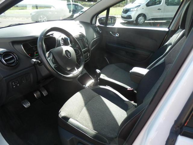 Renault Captur image 1