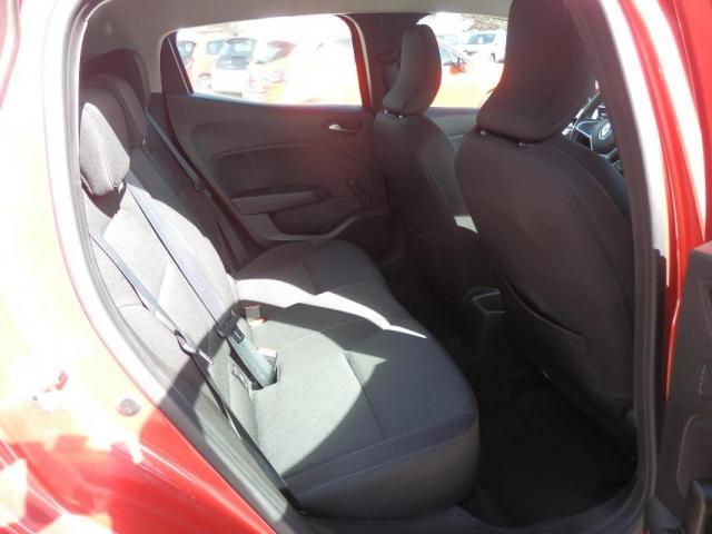 Renault Clio image 6