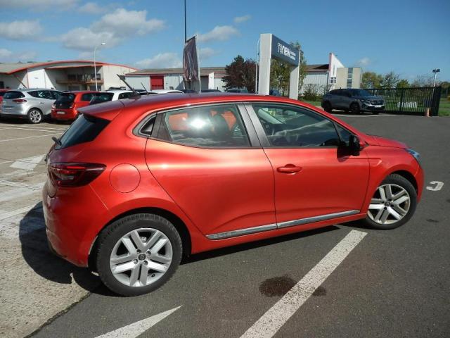 Renault Clio image 2