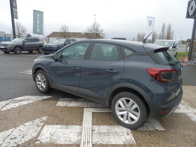 Renault Captur image 2