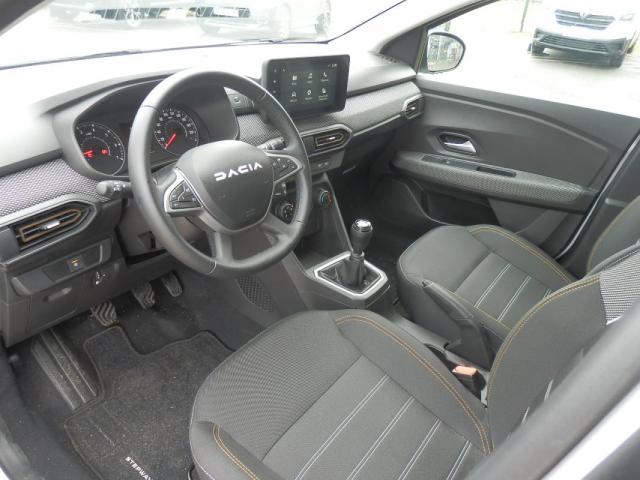 Dacia Jogger image 9