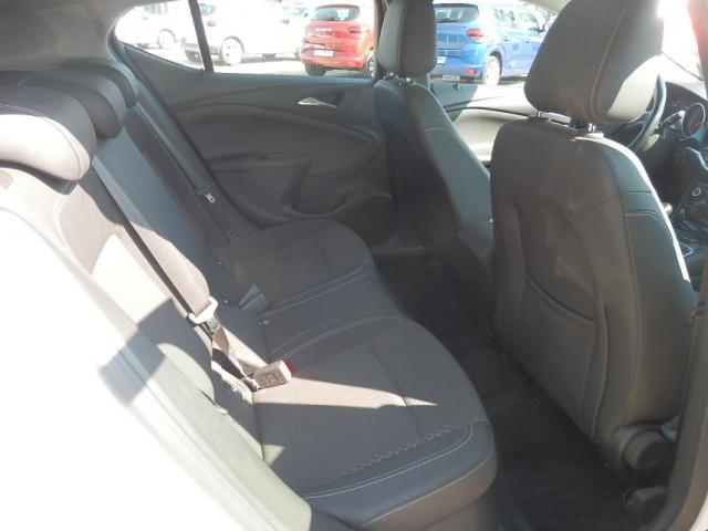 Opel Nova image 4