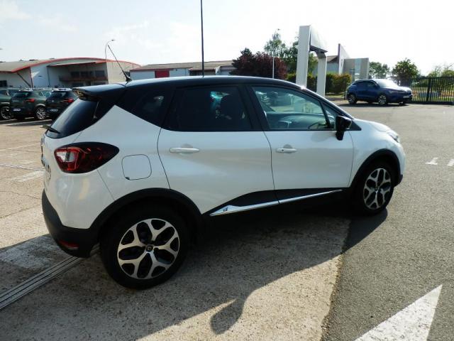 Renault Captur image 2