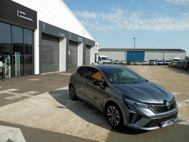 Renault Clio image 6