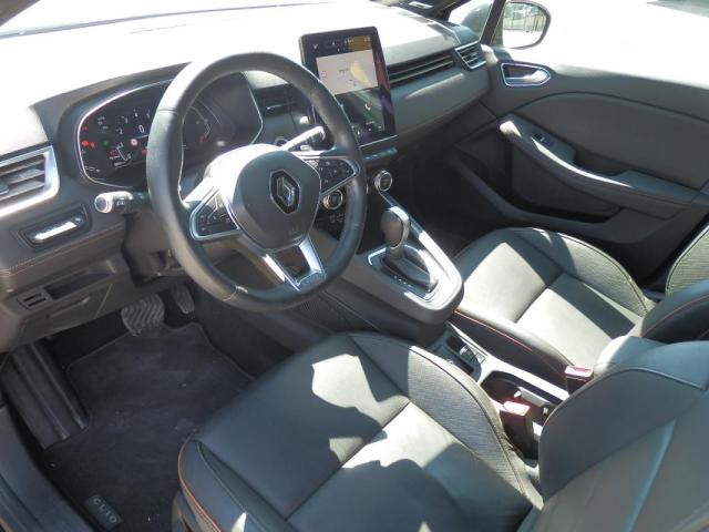 Renault Clio image 2