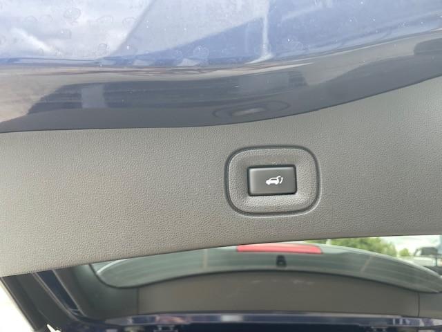 Renault Koleos image 2