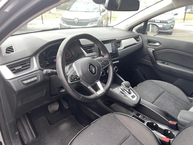 Renault Captur image 2
