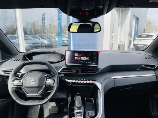 Peugeot 5008 image 9