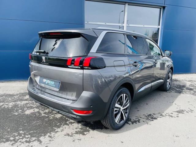 Peugeot 5008 image 5