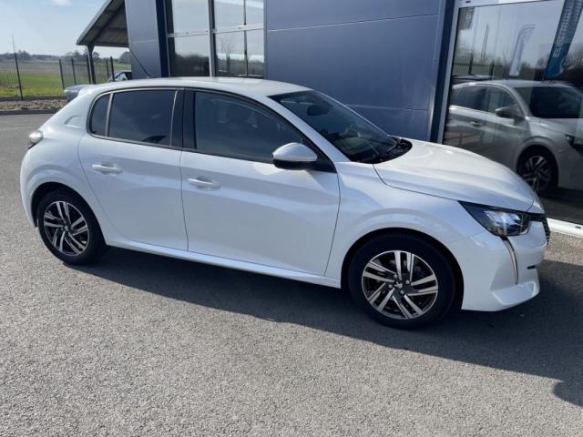 Peugeot 208 image 9