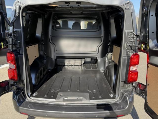 Opel Vivaro image 5