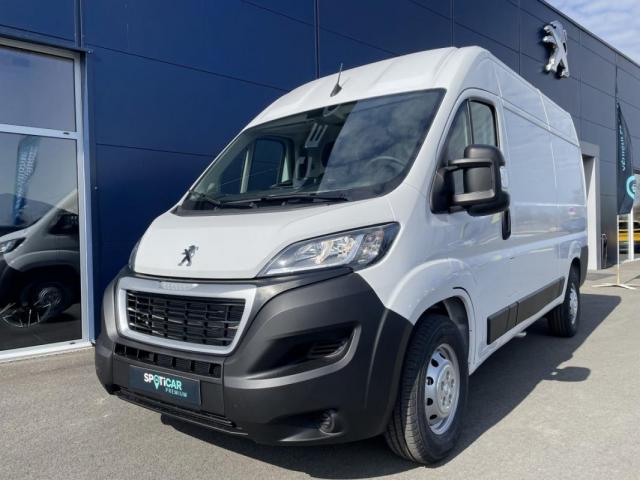 Peugeot Boxer image 1