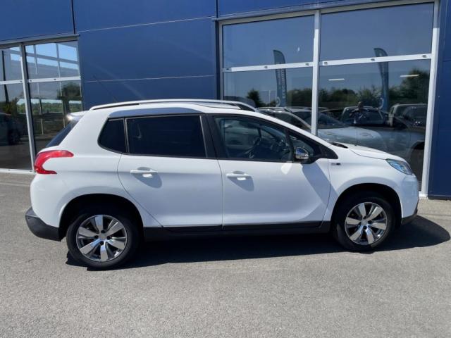 Peugeot 2008 image 9