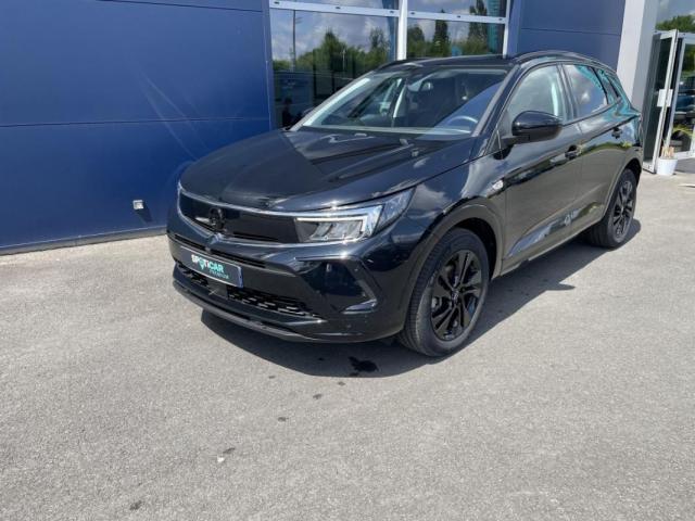 Opel Grandland image 1
