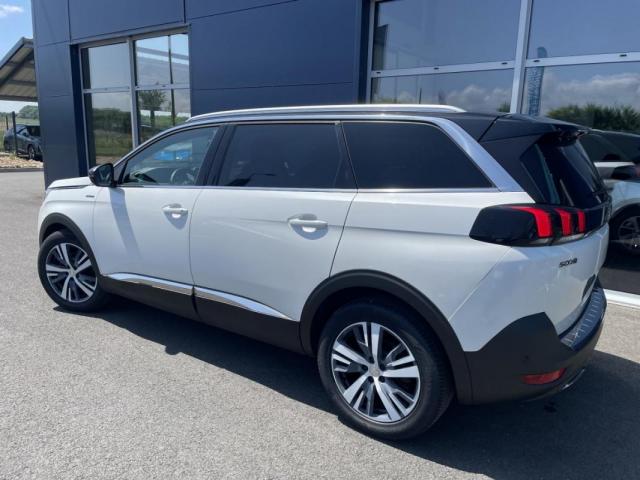 Peugeot 5008 image 3