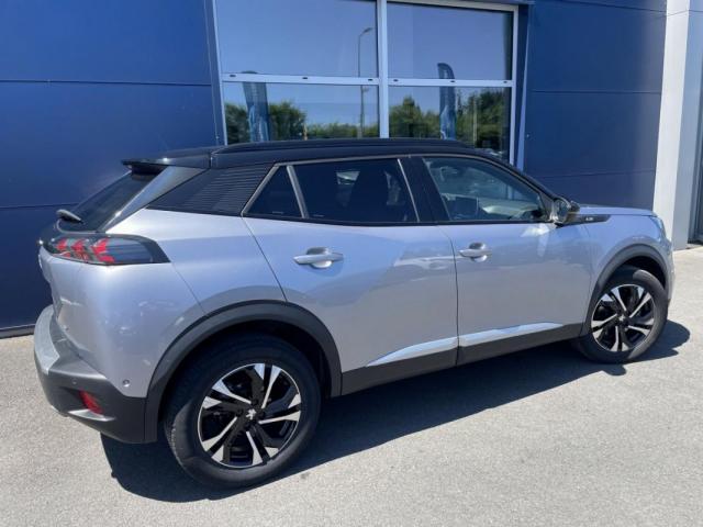 Peugeot 2008 image 1