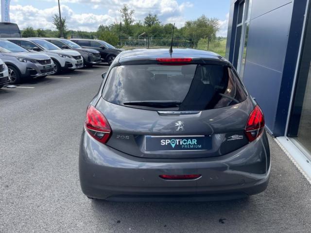 Peugeot 208 image 7