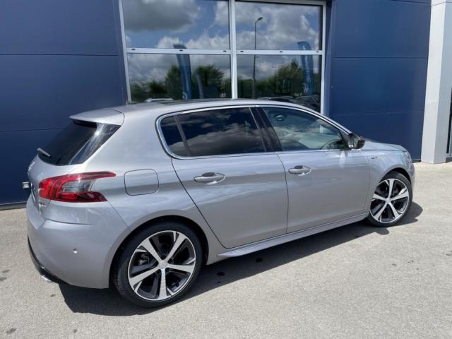 Peugeot 308 image 2
