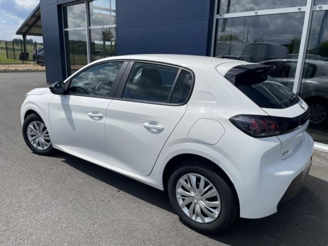 Peugeot 208 image 3