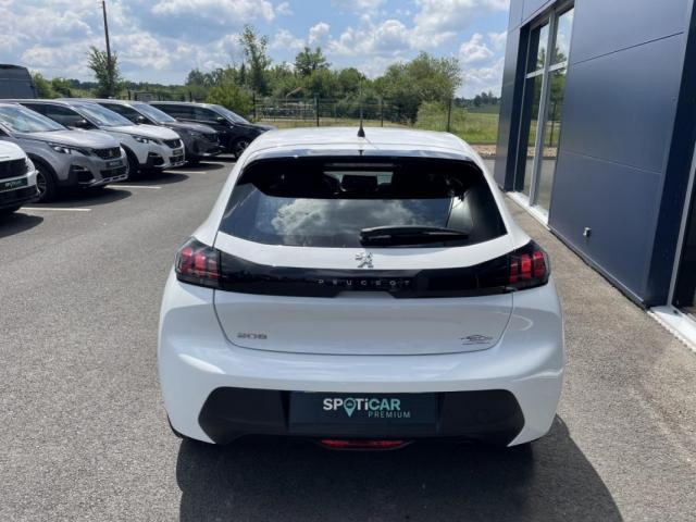 Peugeot 208 image 2