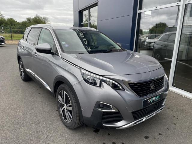 Peugeot 5008 image 9