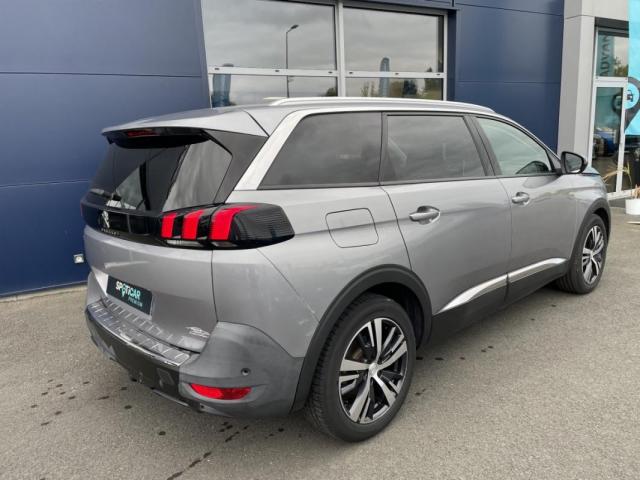 Peugeot 5008 image 4