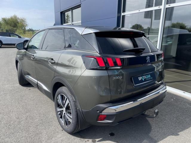 Peugeot 3008 image 3
