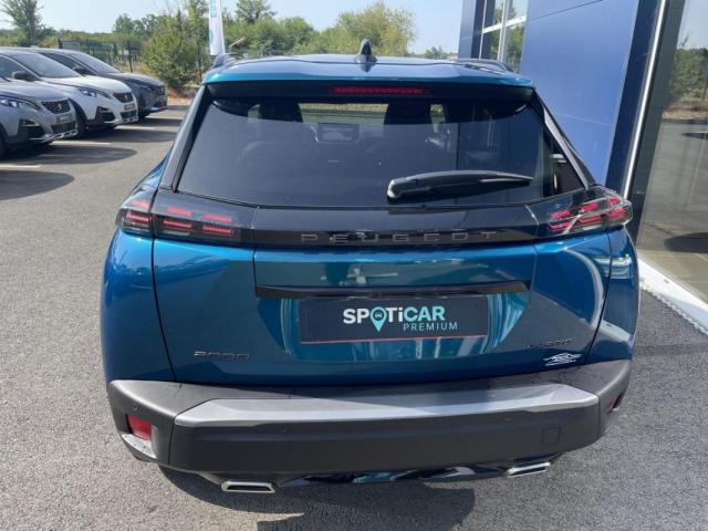 Peugeot 2008 image 6