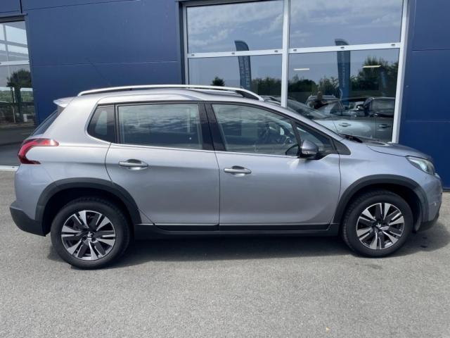 Peugeot 2008 image 3