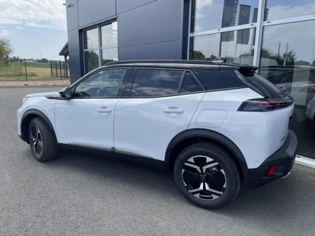 Peugeot 2008 image 8