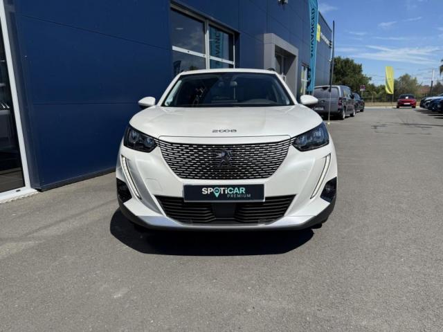 Peugeot 2008 image 2
